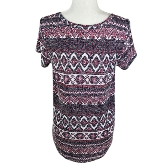 Absolutely Famous Aztec Print Short Sleeve Top Size M - Picture 4 of 8